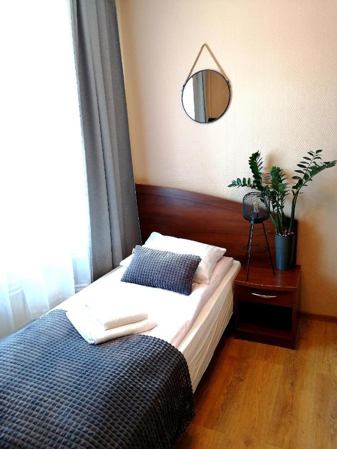 Bed and Breakfast Platinum Budzyń Exterior foto